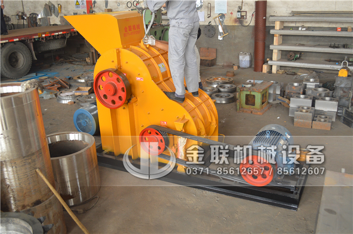 河南原煤破碎機(jī)哪個廠家價(jià)格低，可以選擇的型號多嗎？